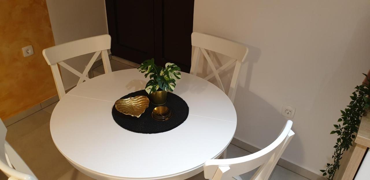 Apartman Ivano Cresアパートメント エクステリア 写真