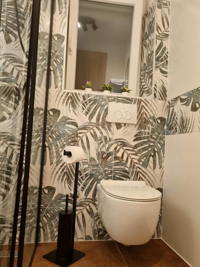 Apartman Ivano Cresアパートメント エクステリア 写真